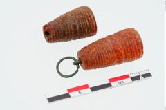 Foto von Bernsteinanhänger (NHMW-PRAE-023977)
